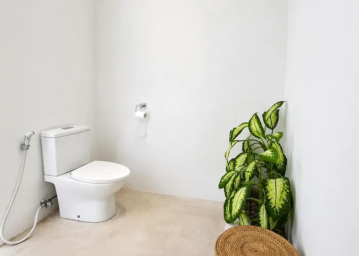 2br Pool, 200m From Seseh Dalung (Bali)